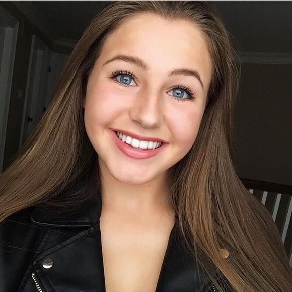 Meet your Posher, Haley - Picture 1 of 2